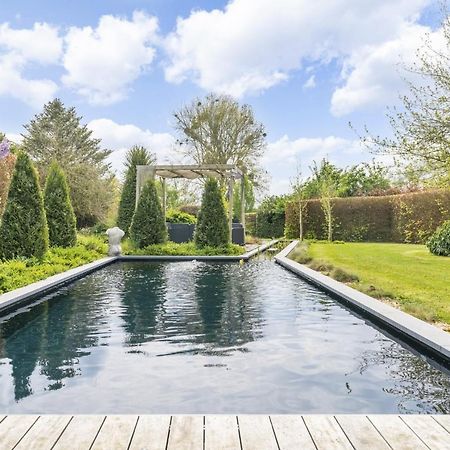 Maas&Mechelen B&B Massage & Wellness Maasmechelen Exteriör bild